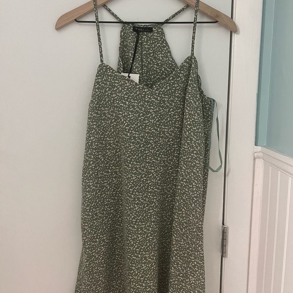 Sage/white very J dress.